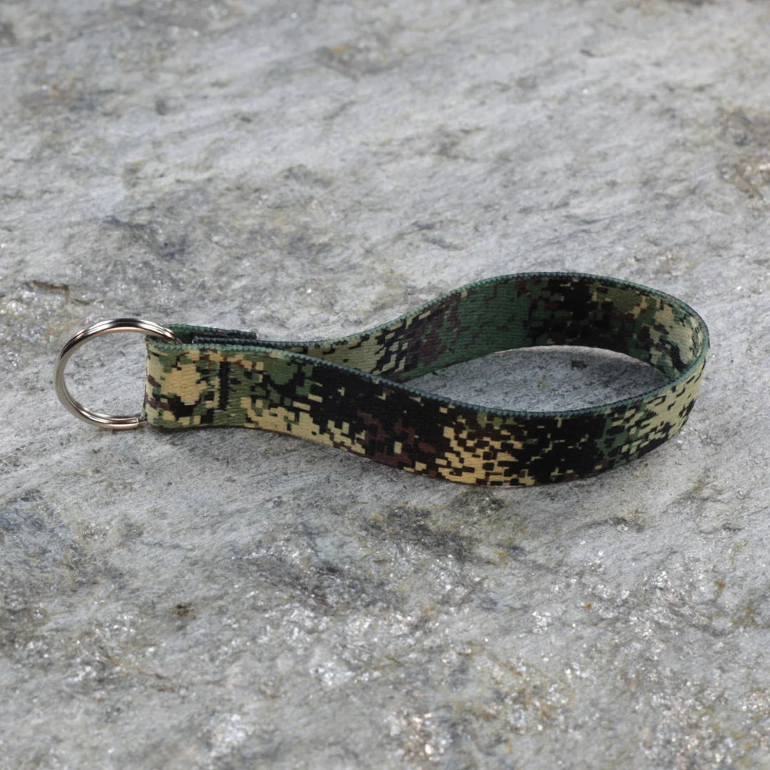 Llavero camuflaje, perfecto para llaves, mochila o bolso.