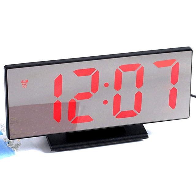 Reloj Despertador Digital Premium con Doble Alarma y Cargador USB