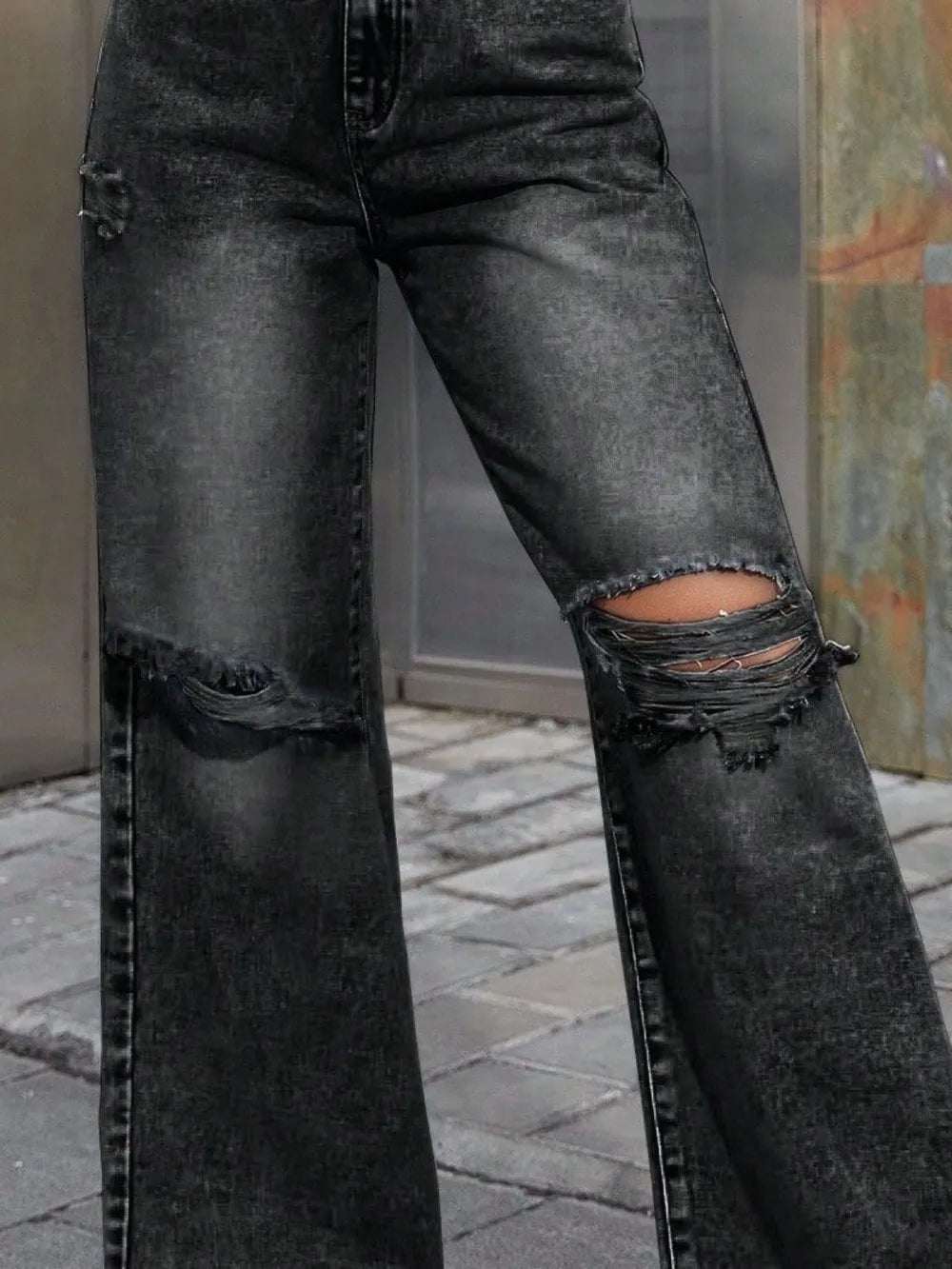 Distressed Wide Leg Jeans with Pockets - Korvel