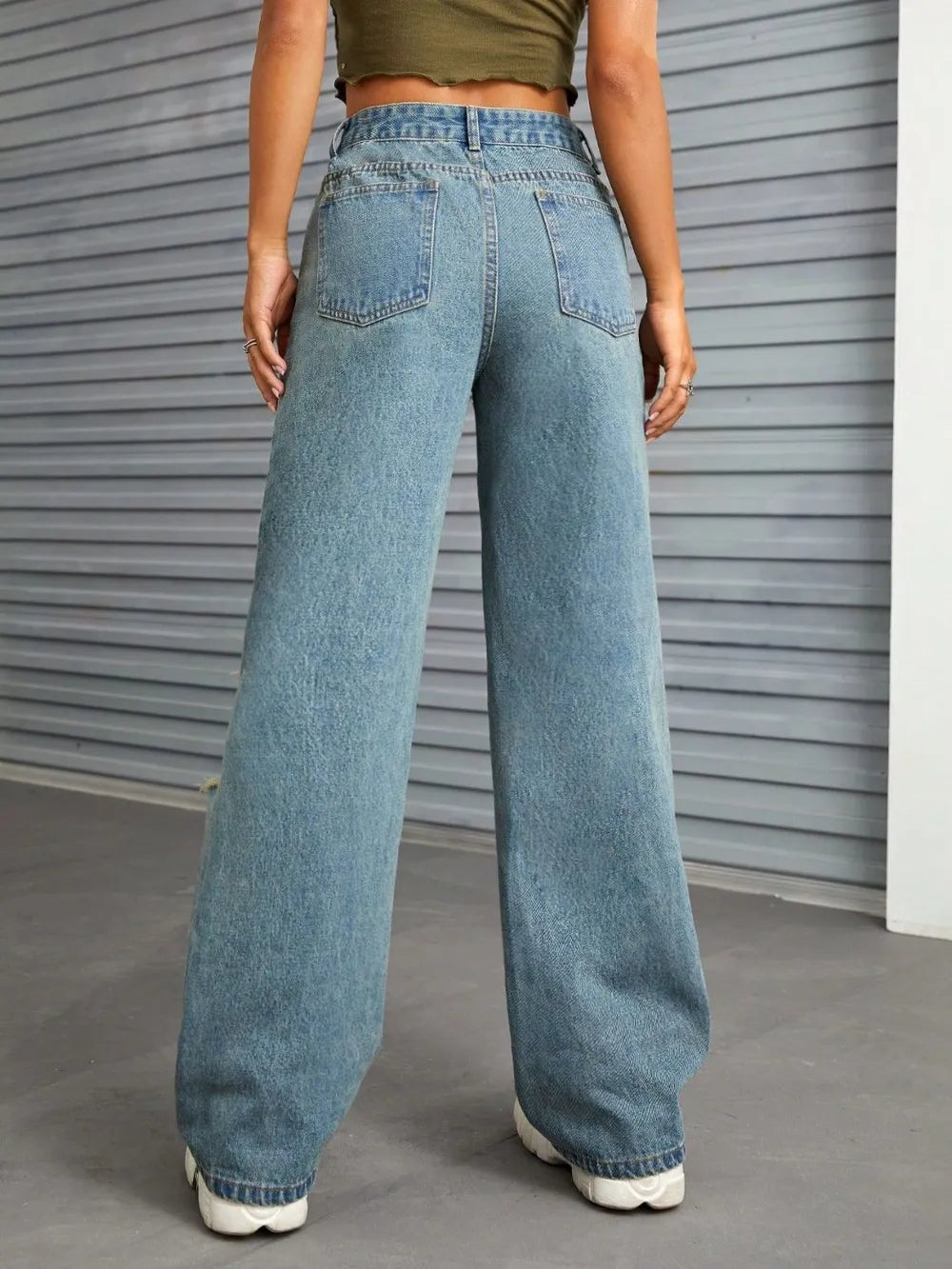 Distressed Wide Leg Jeans with Pockets - Korvel