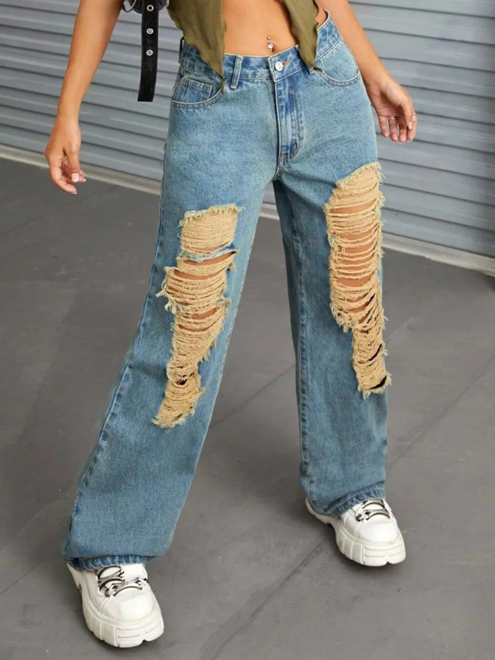 Distressed Wide Leg Jeans with Pockets - Korvel