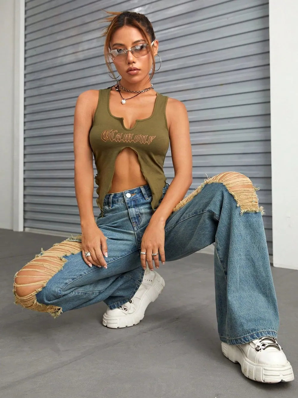 Distressed Wide Leg Jeans with Pockets - Korvel
