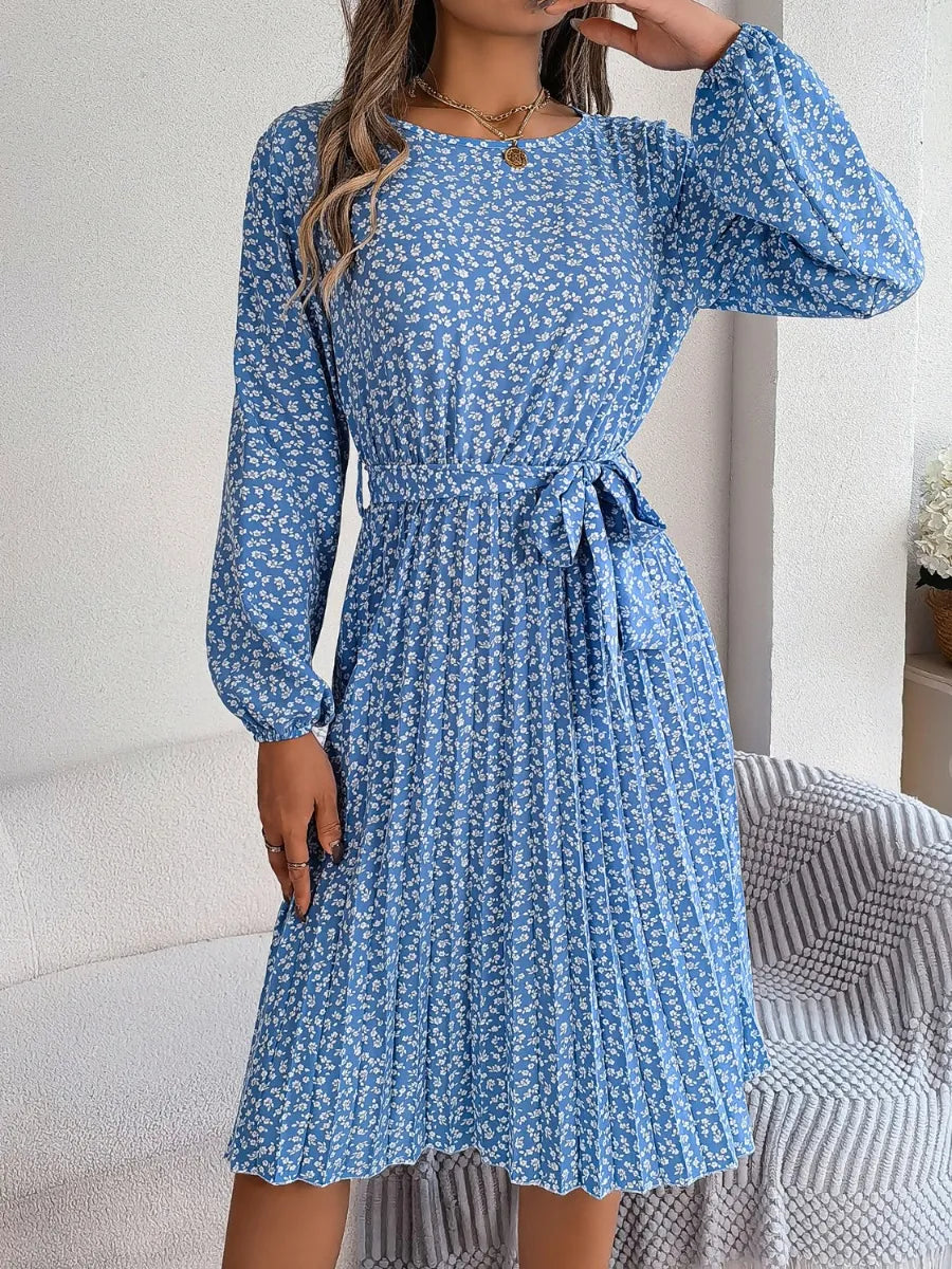 Ditsy Floral Tie Waist Pleated Dress - Korvel