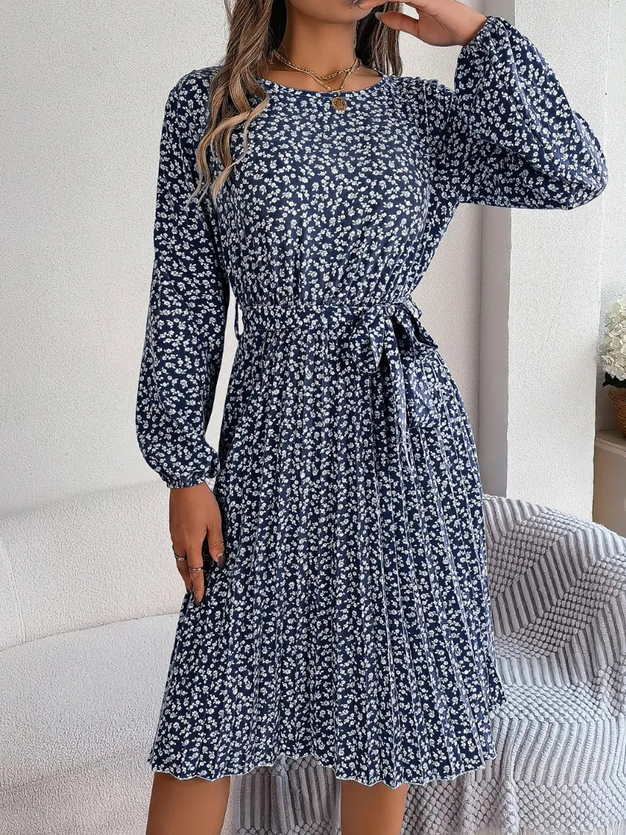 Ditsy Floral Tie Waist Pleated Dress - Korvel