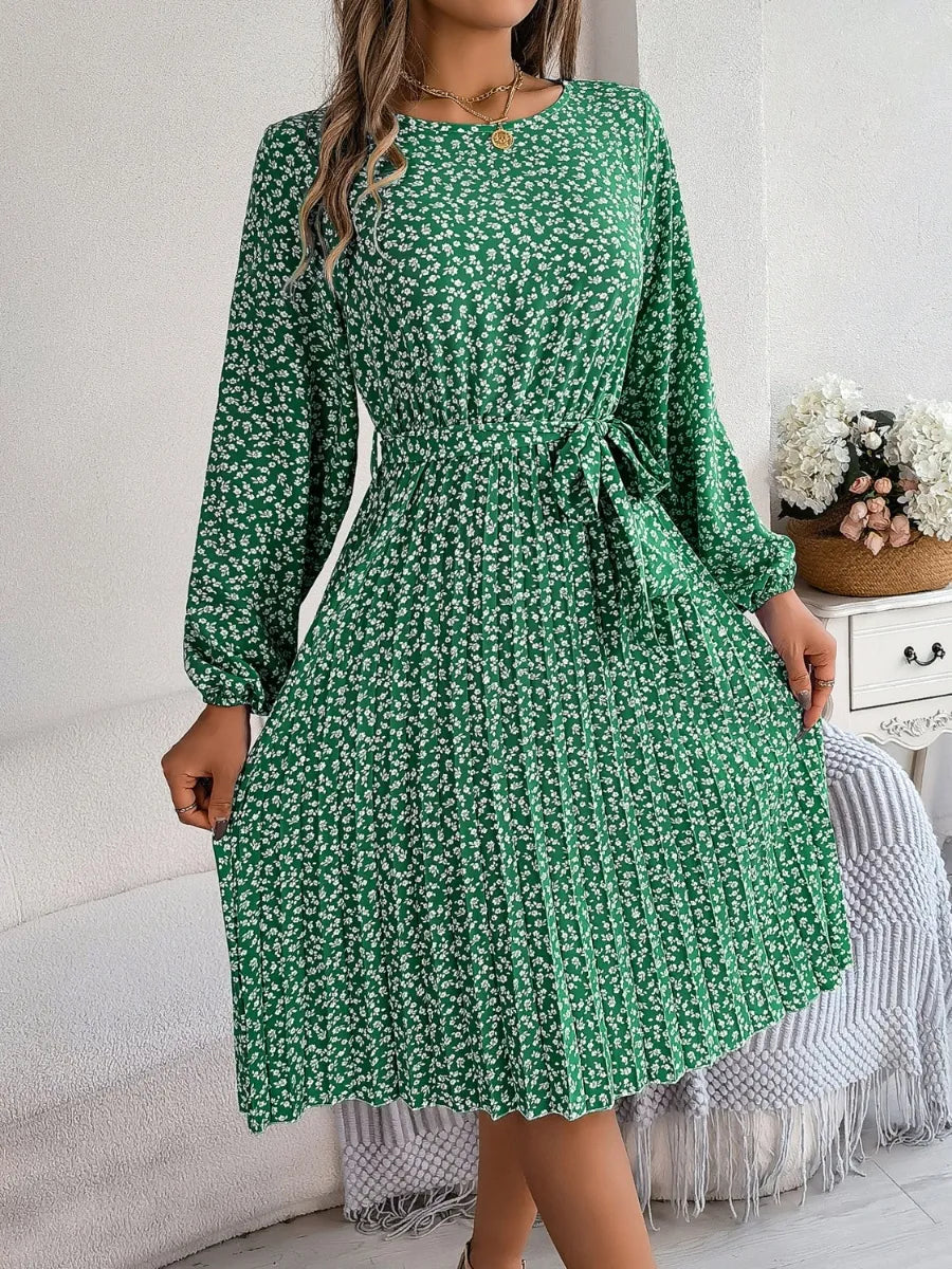 Ditsy Floral Tie Waist Pleated Dress - Korvel
