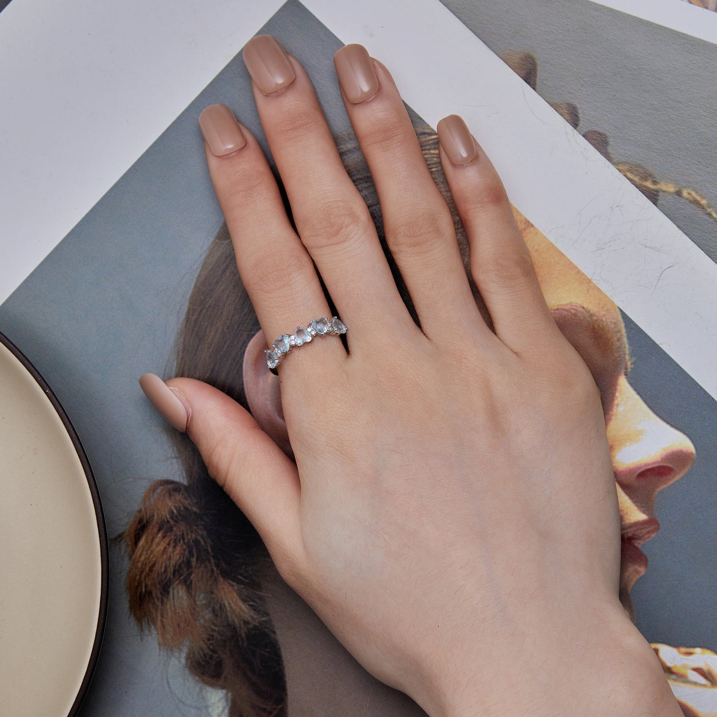 Anillo de Compromiso Elegante de Plata Esterlina 925 con CZ Engastado en Pavé