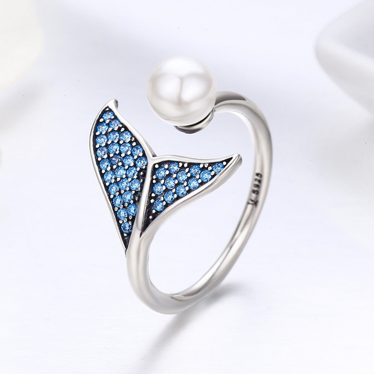 S925 Sterling Silver Unique Design Engagement Ring