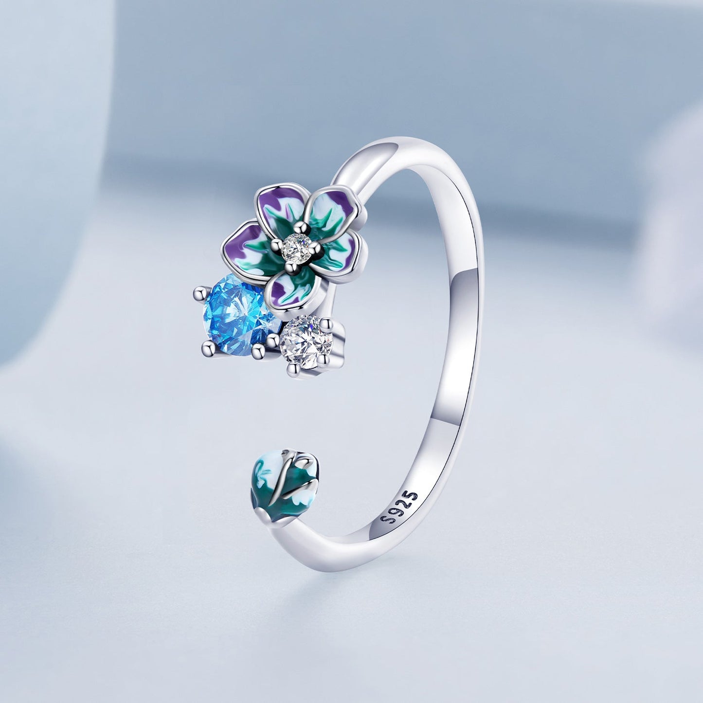 Elegant 925 Sterling Silver Pendant with Enamel & CZ