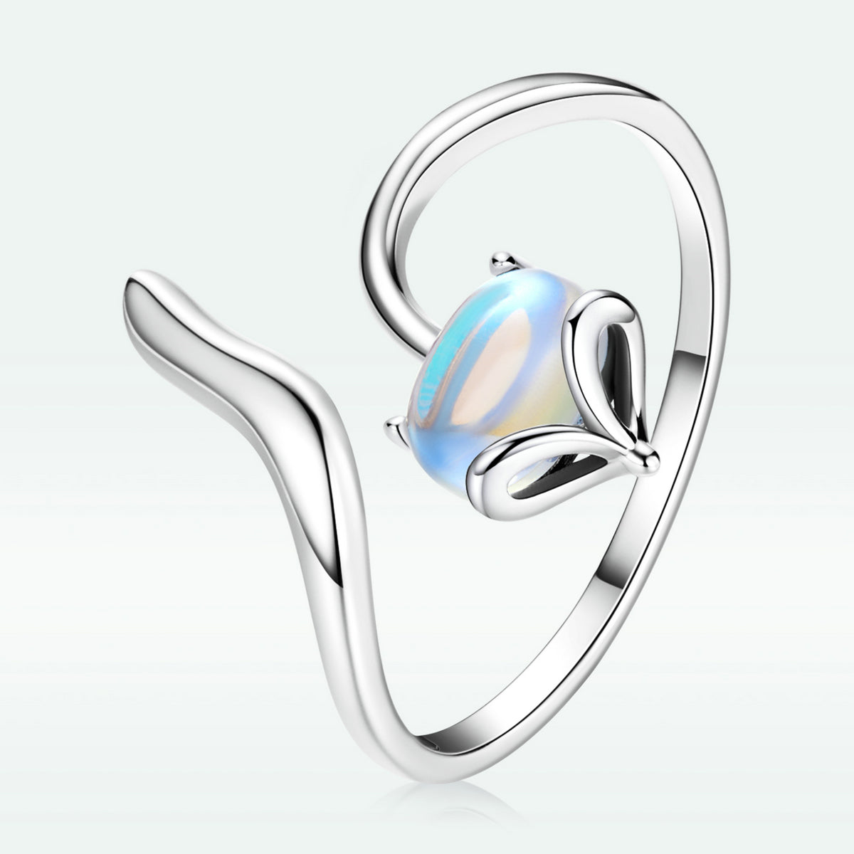 Bague en argent sterling 925 avec une véritable pierre de lune de 0,8 carat