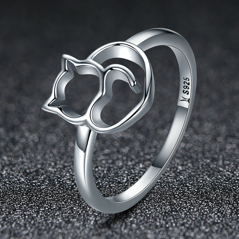 Elegant 925 Sterling Silver Engagement Ring with Platinum Plating