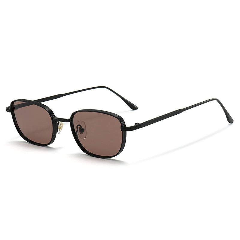 Lunettes de soleil carrées rétro en métal avec protection UV