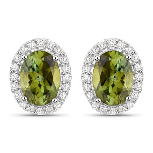 Pendientes de 1.92 quilates de turmalina verde y diamante en oro blanco de 14 quilates
