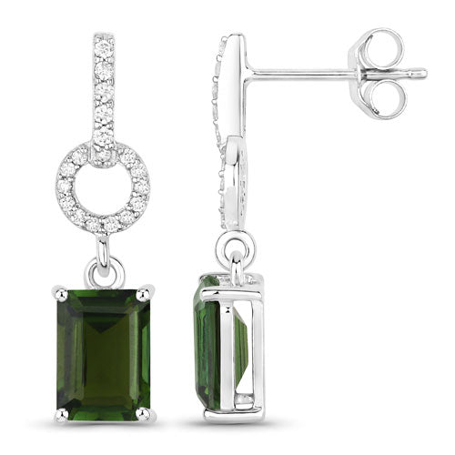 Pendientes de 2.28 quilates de turmalina verde y diamante en oro blanco de 14 quilates