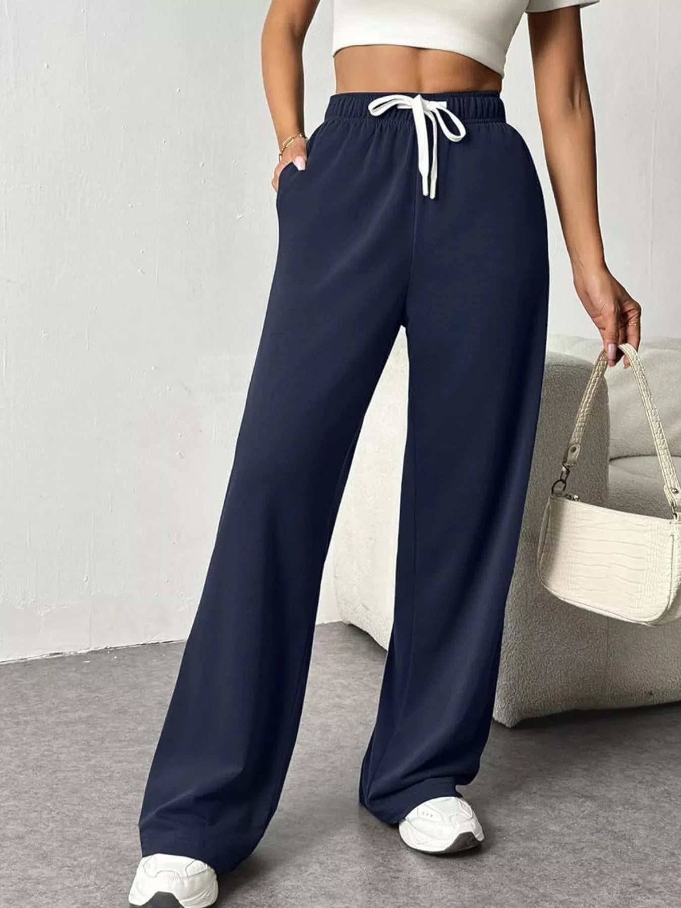Pantalones de Pierna Ancha con Cuerda para un Estilo Sin Esfuerzo