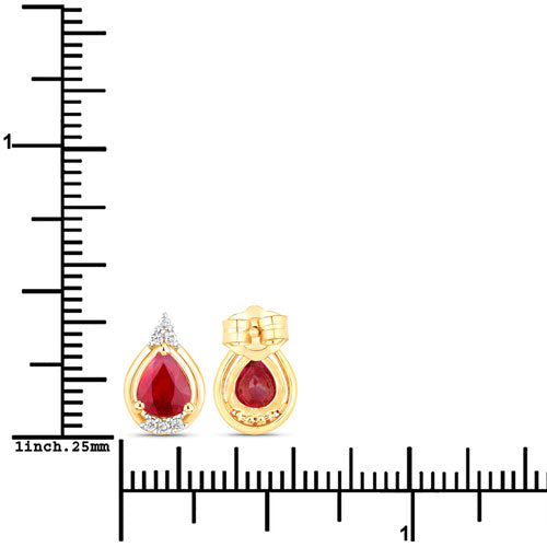 Boucles d'oreilles en or jaune 14K avec rubis et diamants blancs de 1,36 carat