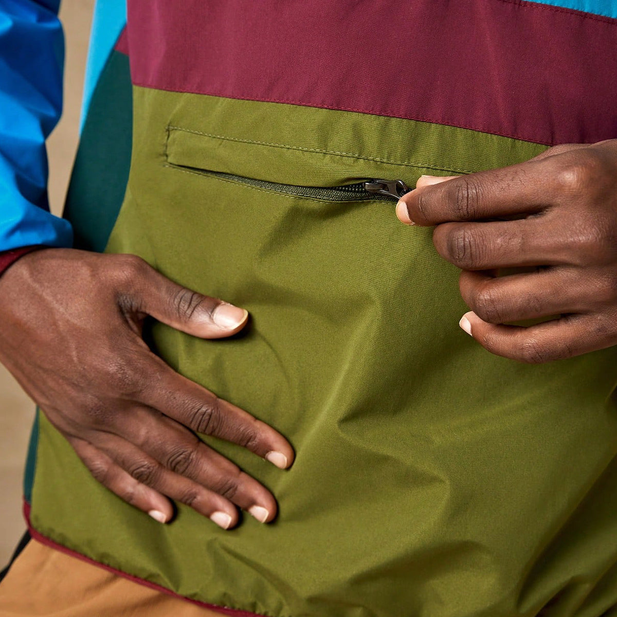 Men's Casual Waterproof Windbreaker Jacket