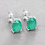Boucles d'oreilles en or blanc 10K avec émeraudes zambiennes de 1,44 carat