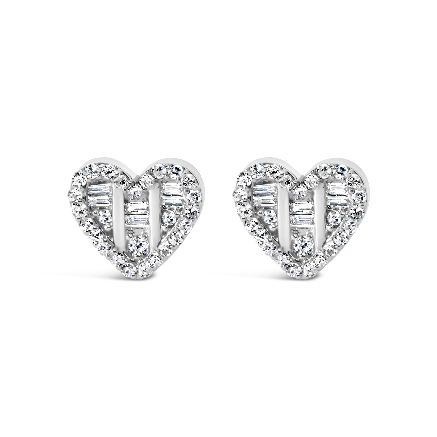 Boucles d'oreilles en diamant en forme de cœur plaquées or 14K