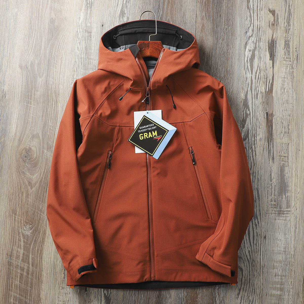 Windproof Waterproof Hooded Soft Shell Charge Jacket