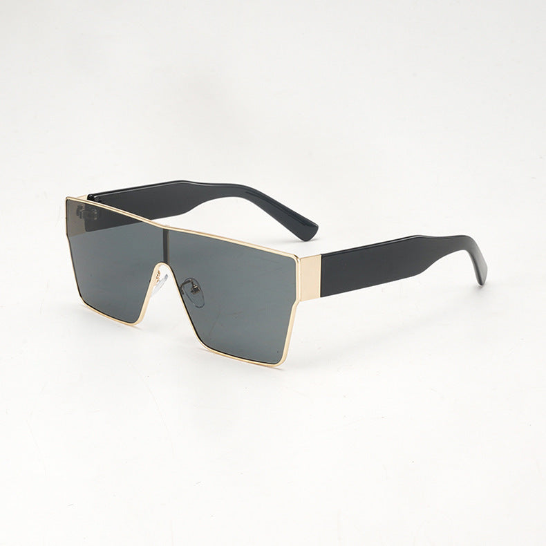 Women's Square Sunglasses - Trendy European & American Style