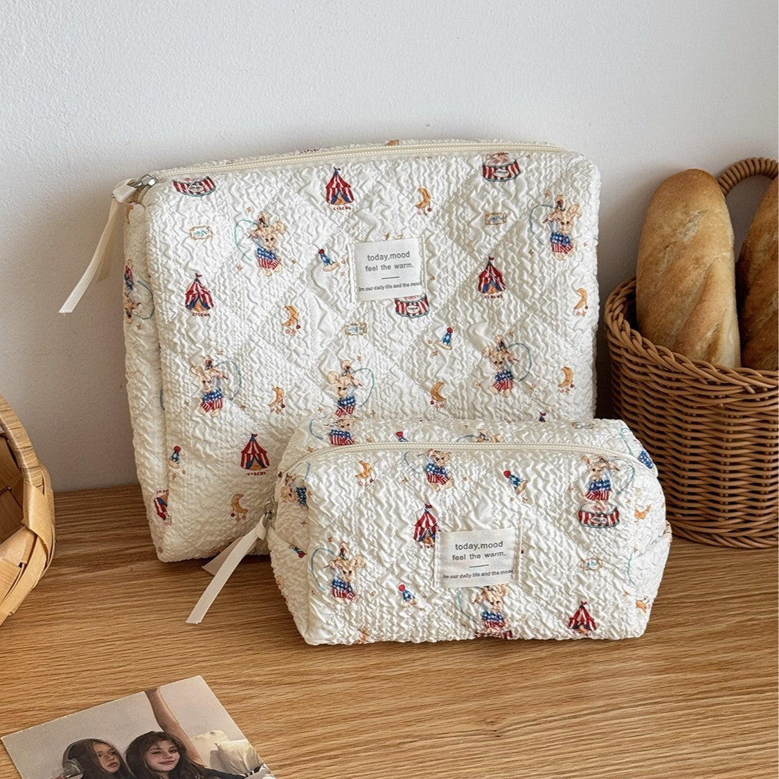 Rabbit Paradise Large-Capacity Makeup Bag