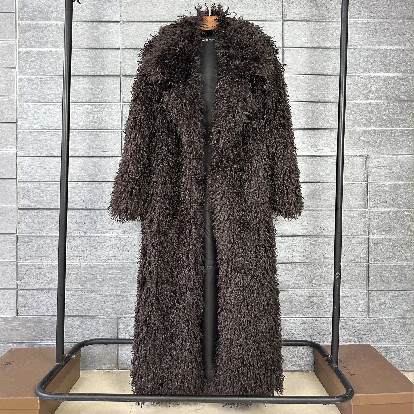 Womens Elongated Wool Coat With Tailored Lapel