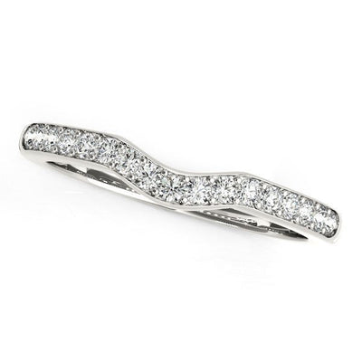 Anillo de boda curvado de oro blanco de 14k con diamantes