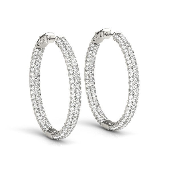 Pendientes de aro de diamantes pavé de dos filas en oro blanco de 14k