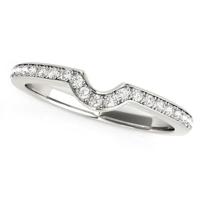 Anillo de boda de diamantes en oro blanco de 14k con diseño moderno y engaste curvado