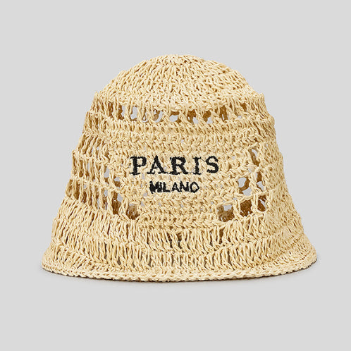 Chapeau de plage en toile brodé fait main
