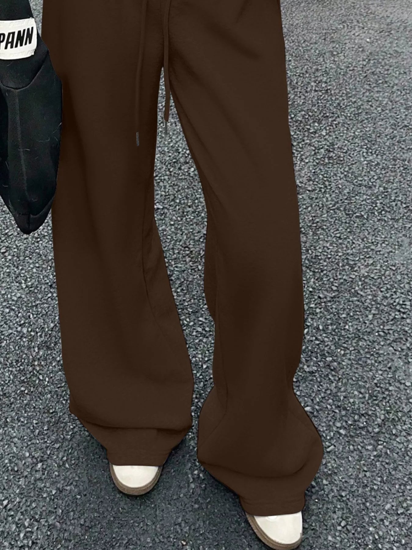 Pantalons de survêtement à taille large avec cordon de serrage
