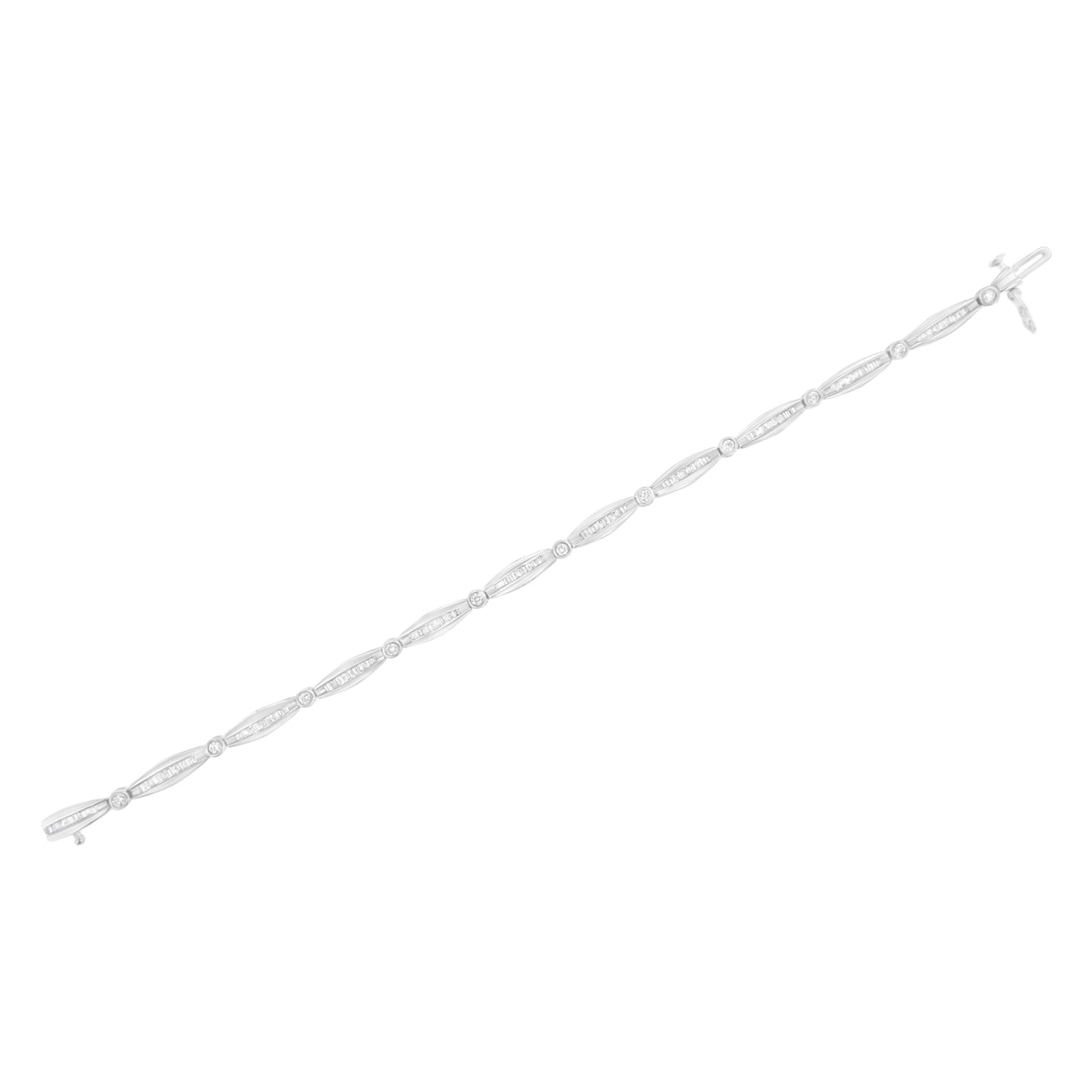 Pulsera de Tenis de Diamantes en Oro Blanco de 14K con Bezel y Eslabones Tapered