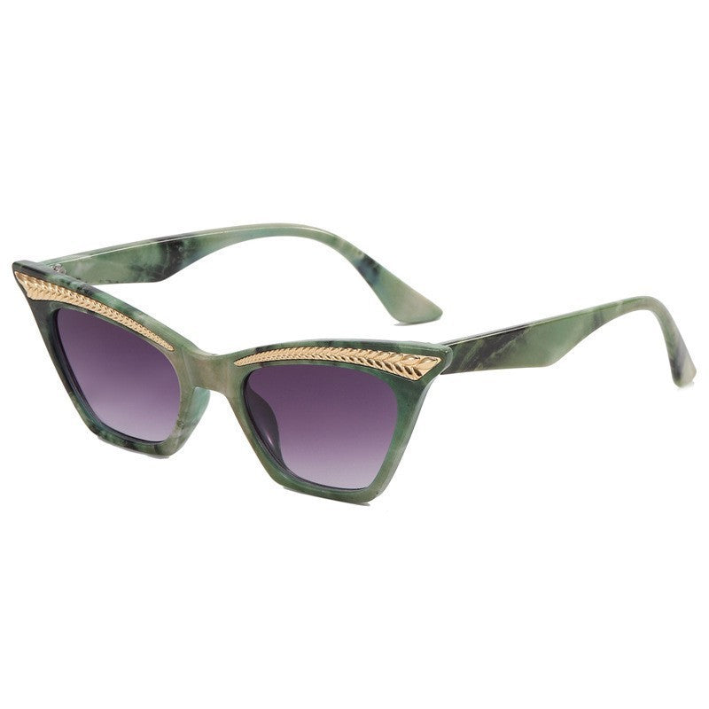 Cat's Eye Women's Sunglasses - Stylish & Versatile