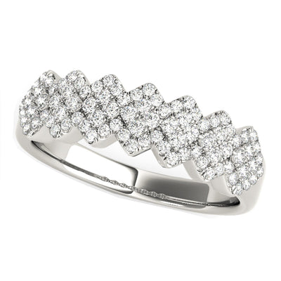 Anillo Ancho con Patrón Multi-Diagonal y Diamantes en Oro Blanco de 14k