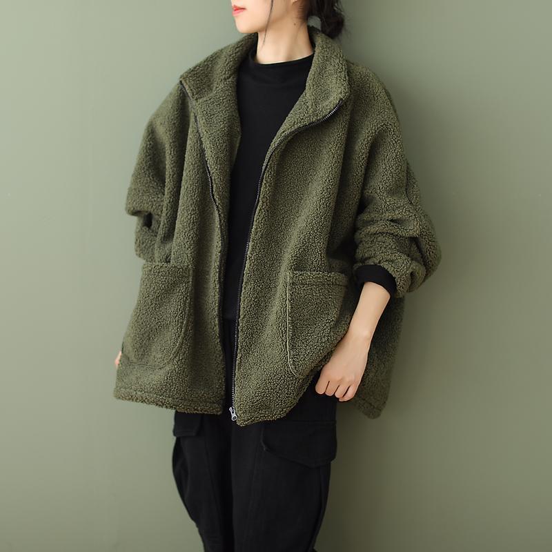 Manteau enveloppant en lambswool décontracté grande taille pour femmes