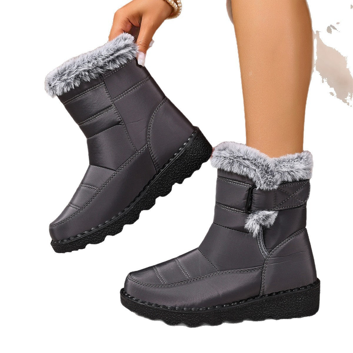 Women's Plus Size Snow Boots - Comfortable & Wear-Resistant