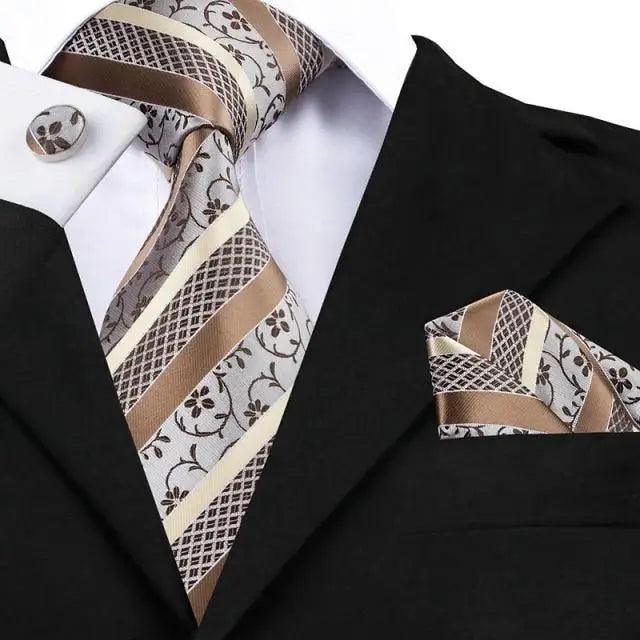 Conjunto de Corbata de Oro Elegante para Hombres con Pañuelo y Gemelos