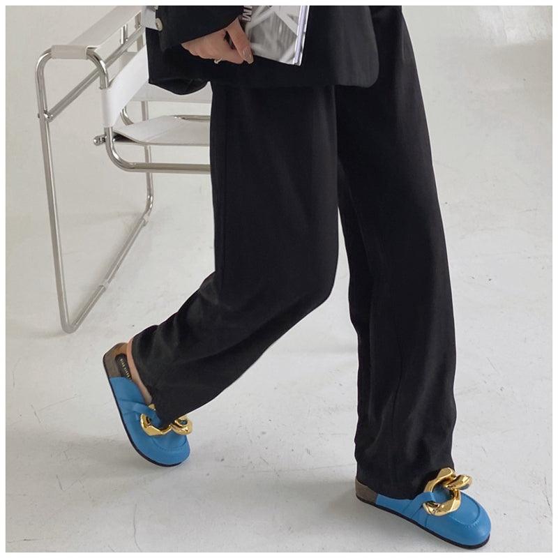 Elegant Women’s Closed Toe Slip-On Flats with Gold Chain