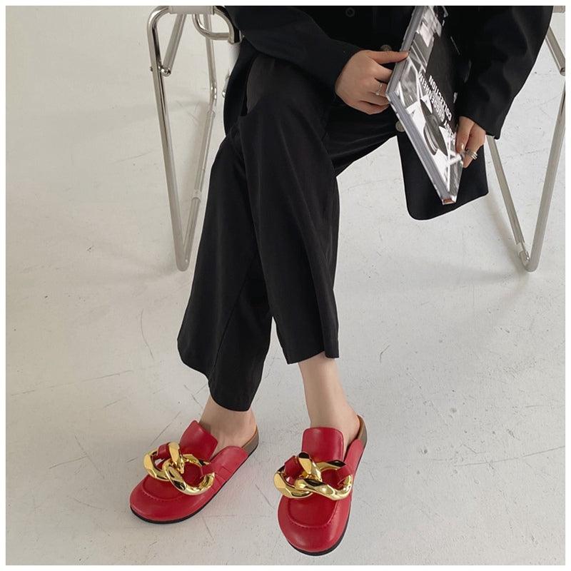 Elegant Women’s Closed Toe Slip-On Flats with Gold Chain