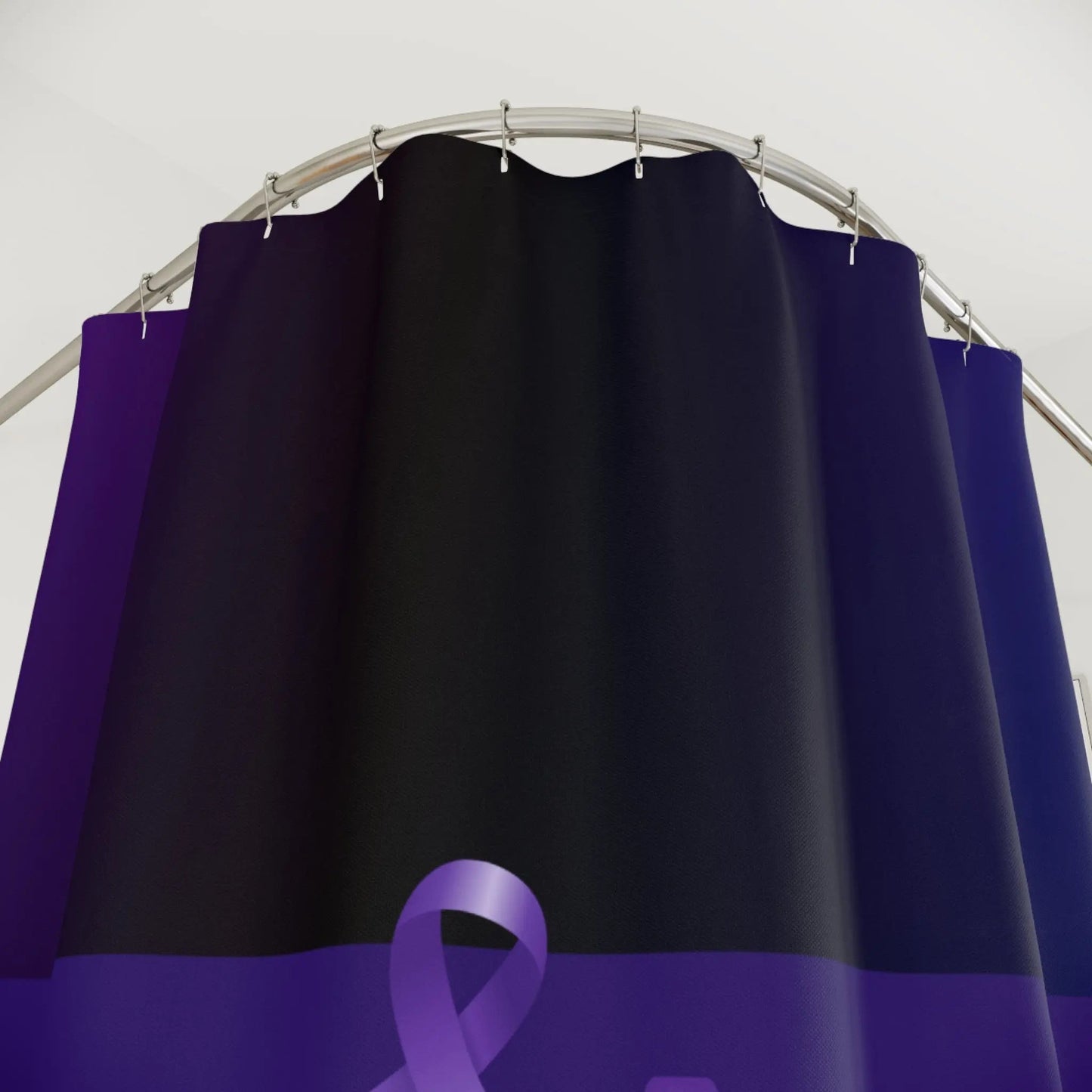 Rideau de douche élégant en satin violet