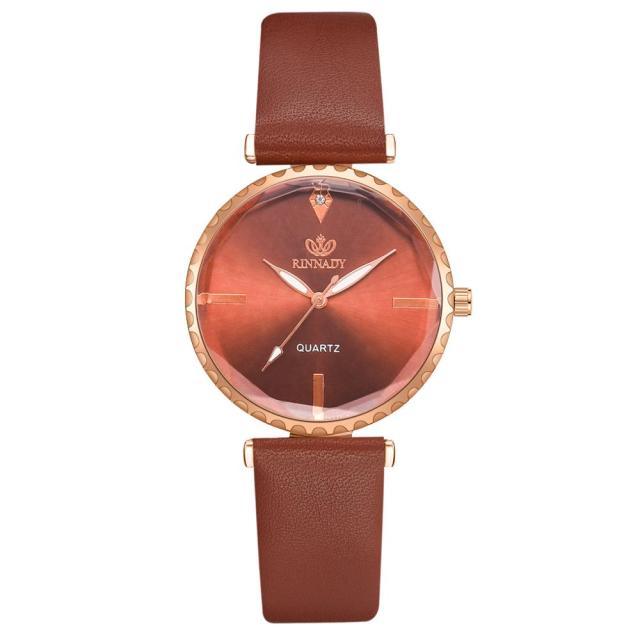 Montre analogique à quartz de luxe pour femmes avec bracelet en cuir élégant
