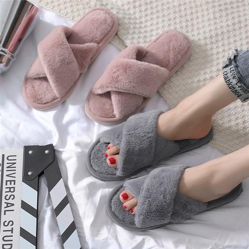 Zapatillas de Piel Sintética Elegantes para Mujeres - Cómodas y Estilosas