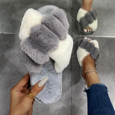 Elegant Faux Fur Slippers for Women - Cozy and Stylish