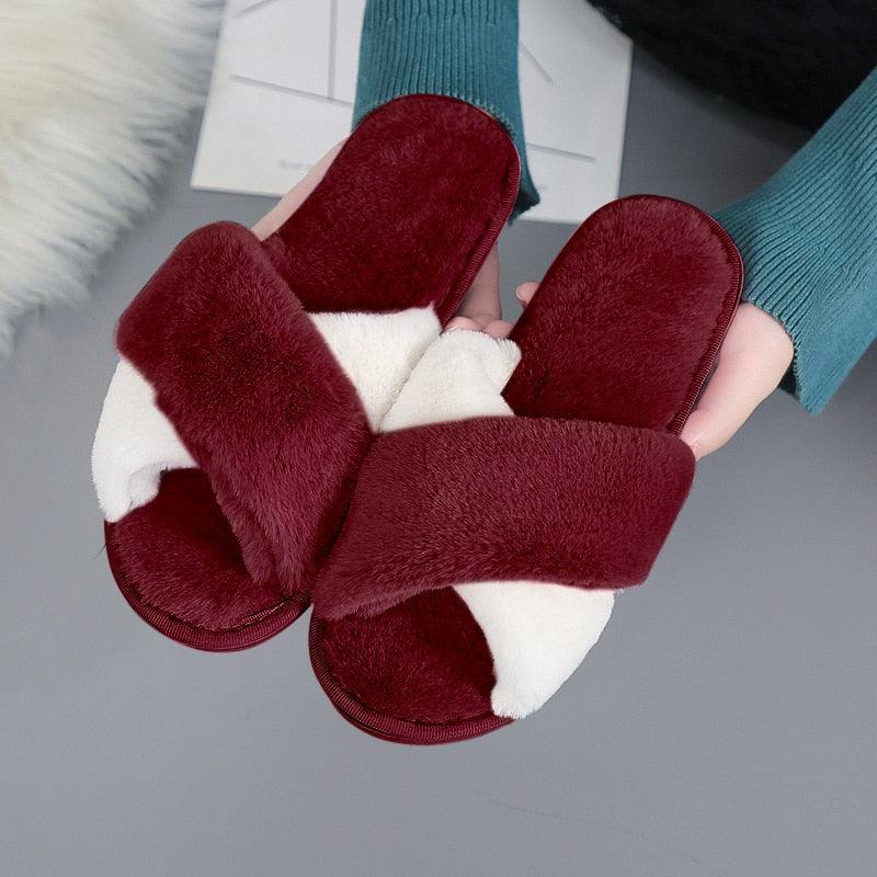 Zapatillas de Piel Sintética Elegantes para Mujeres - Cómodas y Estilosas