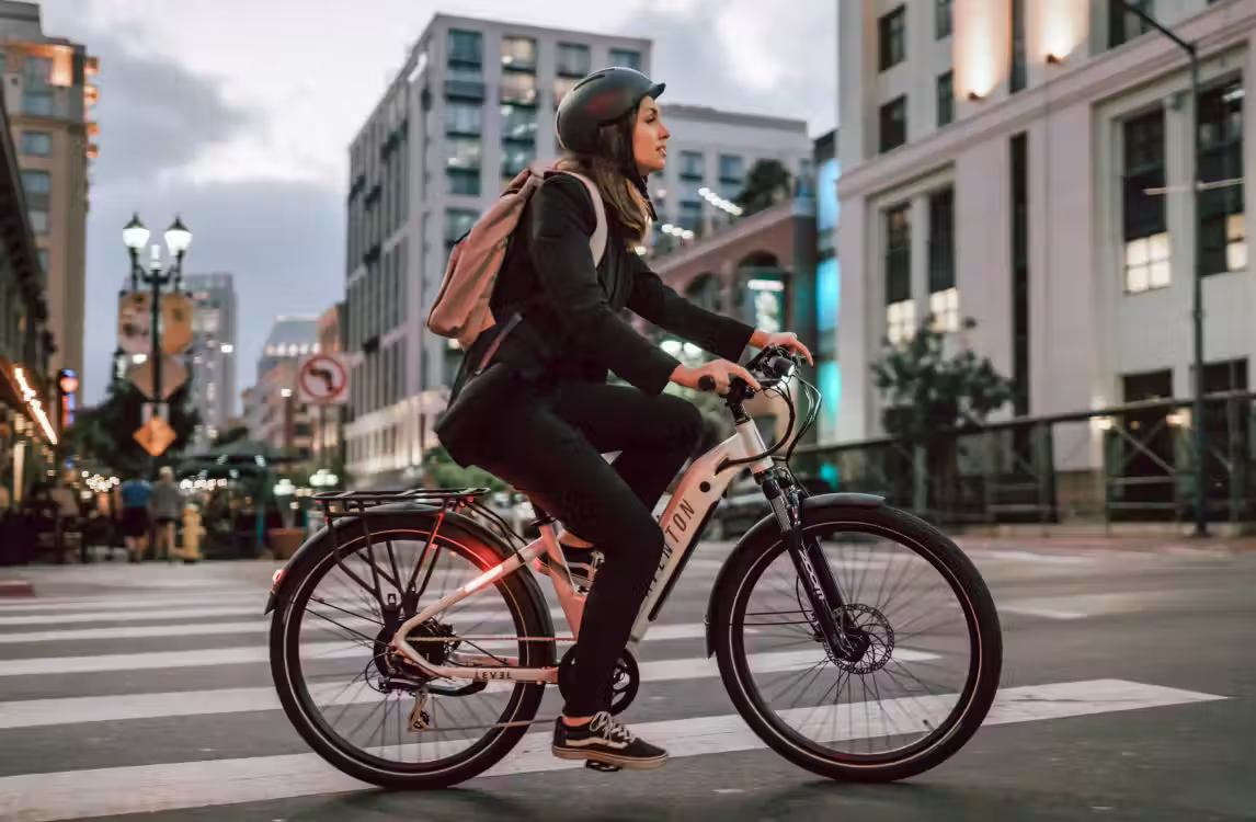 Aventon LEVEL.2 Commuter Step-Thru E-Bike - Korvel