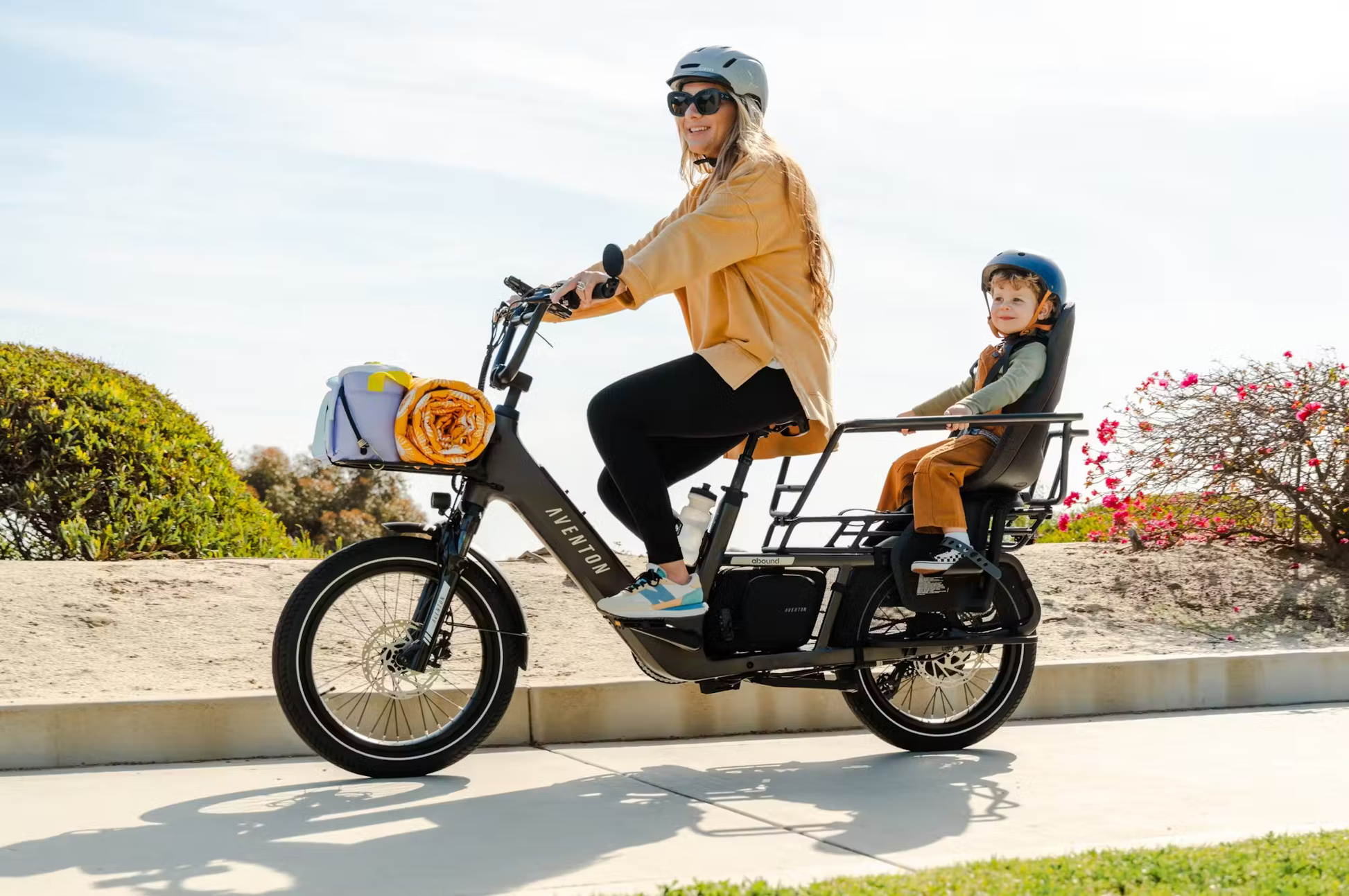 Aventon Abound LR Electric Cargo Bike - Korvel