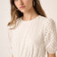 Vestido Mini de Manga Abullonada con Ojal Elegante