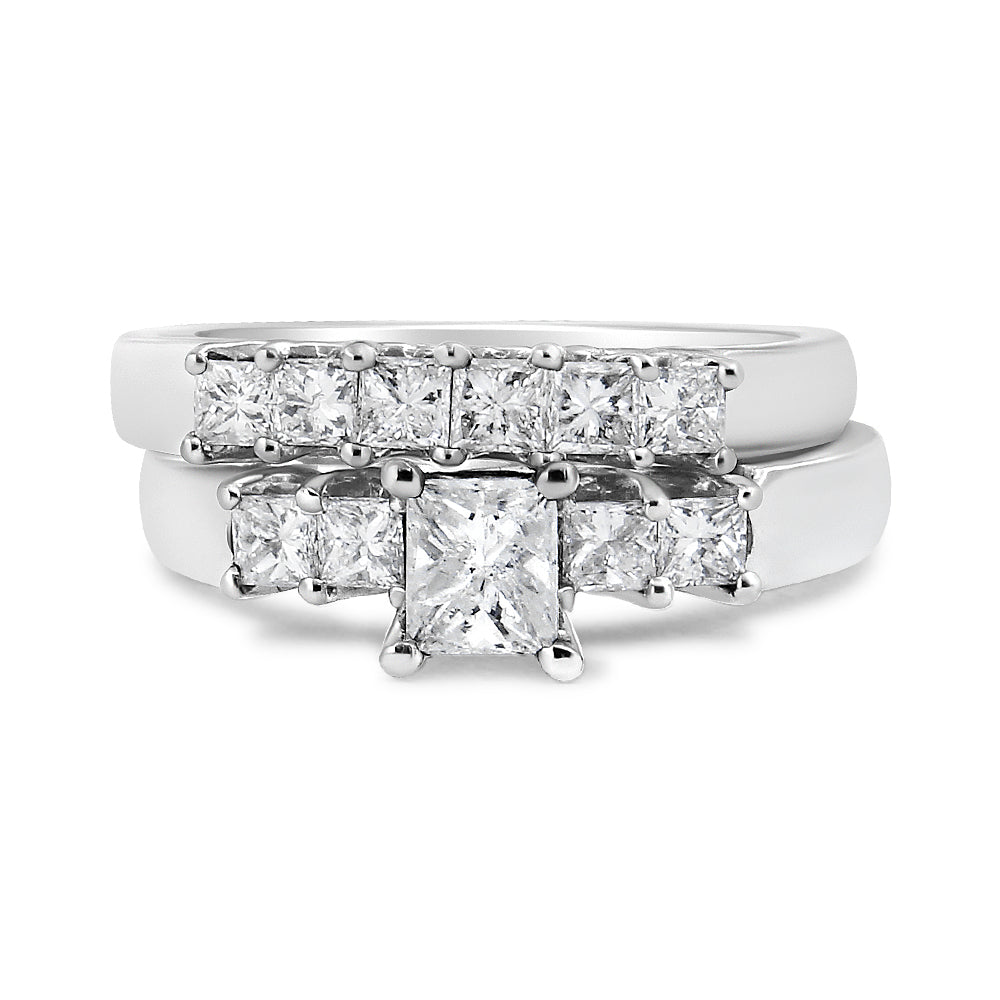 Anillo de Compromiso de Diamantes de Princesa de 5 Piedras en Oro Blanco de 14K 1.5 Cttw