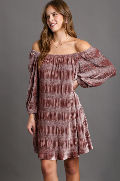 Elegant Off-Shoulder Velvet Mini Dress with Balloon Sleeves