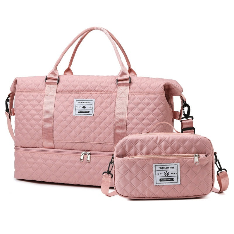 Large-Capacity Quilted Travel Duffel Bag with Embroidered Handle